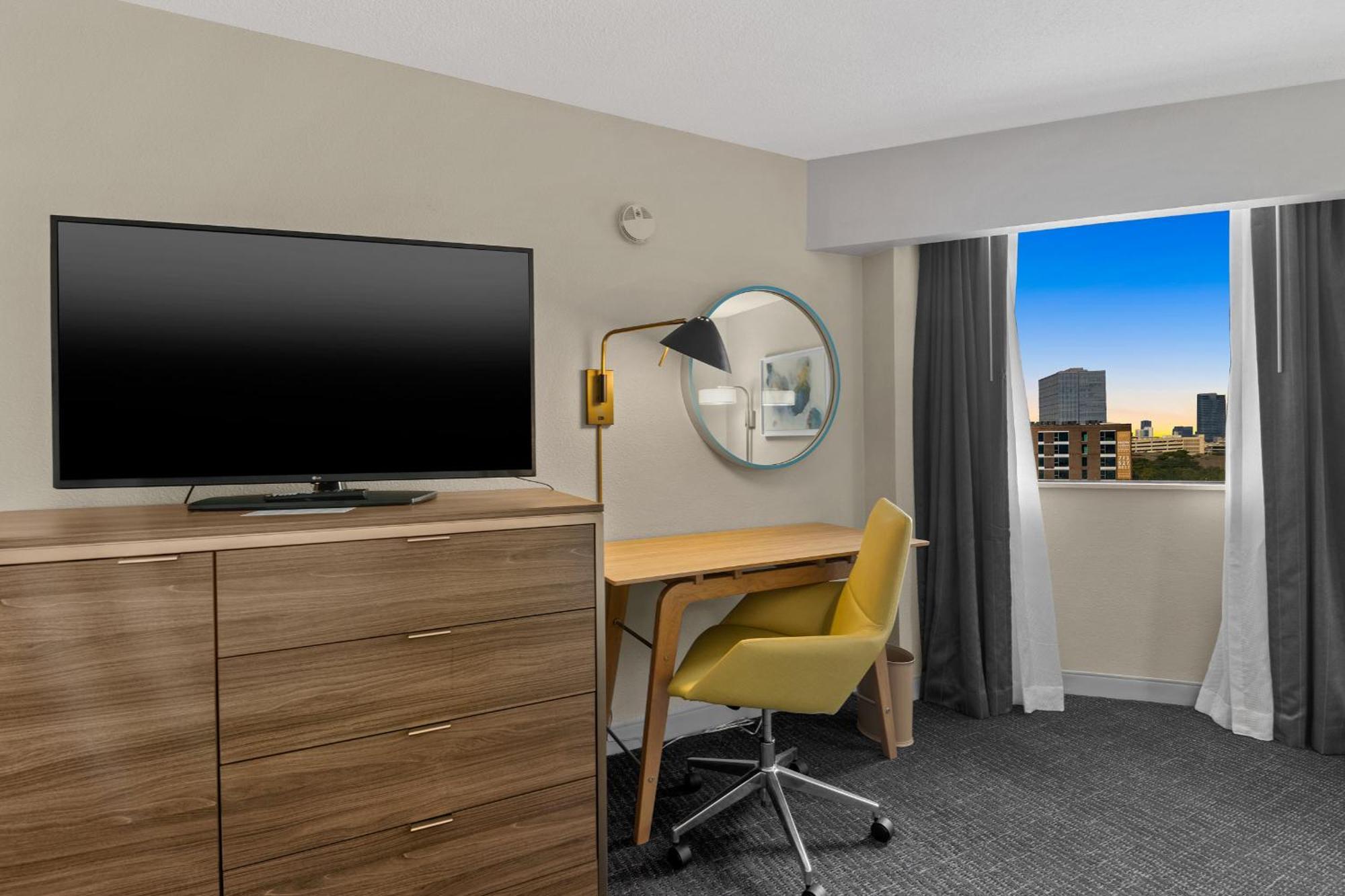 Crowne Plaza Med Ctr-galleria Area By Ihg Hotel 4*